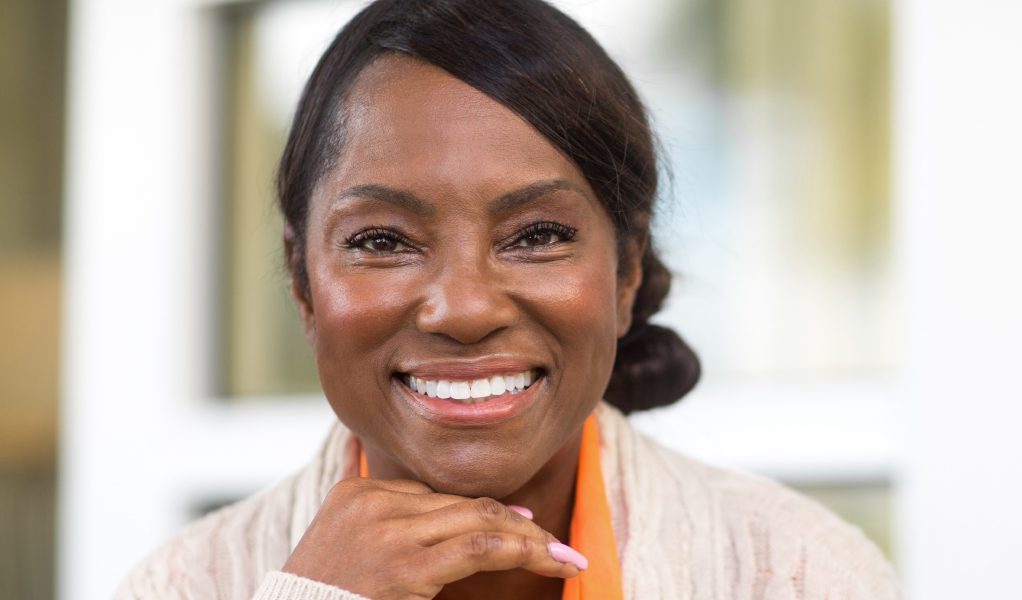 Female model for all on 4® dental implants   sf oral surgery